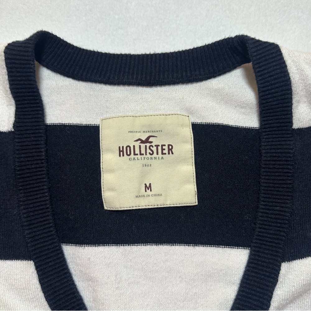 Y2K Hollister Navy White Stripe Cardigan V-Neck Women’s Medium Vintage - Picture 2 of 7